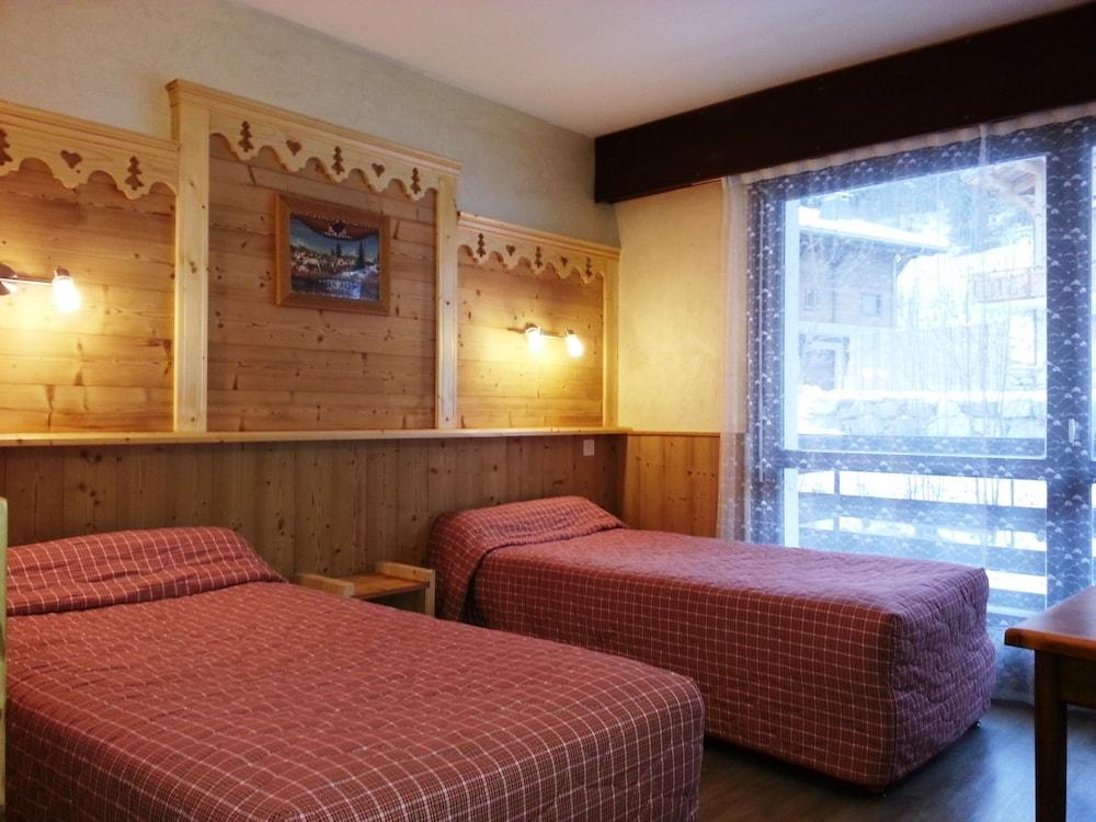 Hotel Le Soly Morzine Exterior foto
